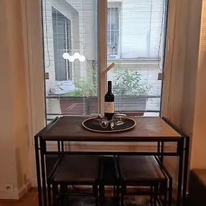 Cozy Heart Of Paris, 3 Mins Louvre Apartment